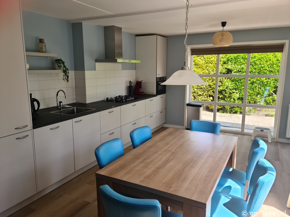  Recreja bungalow 666